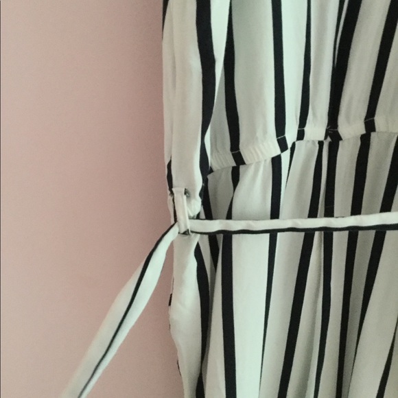 Jumpsuit - Picture 4 of 6